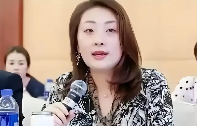 娃哈哈遗产风波没完，宗馥莉再传3大重磅消息，孟晚舟真没说错