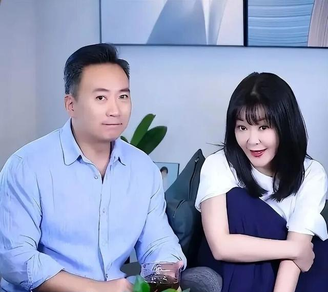 王小骞分享矮小症女儿近况，11岁早早经过2年治疗	，身高已长到150