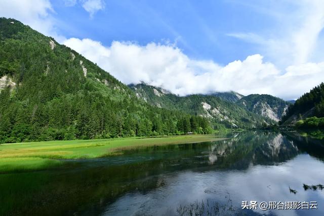 九寨沟：梦幻海子，人间绝色（图）