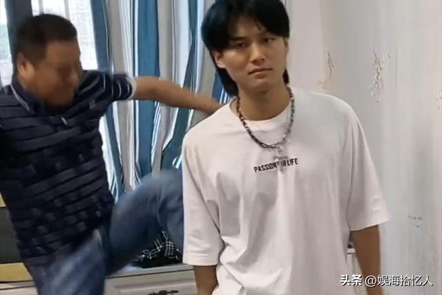 全网最“赚钱”的3位网红，个个赚的盆满钵满，身家过亿收入惊人