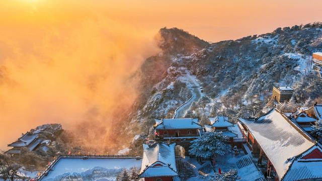 雪后泰山，仙境再现