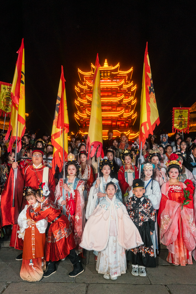寻知音，集银票！全球汉服出行日，“夜上黄鹤楼”等你来！
