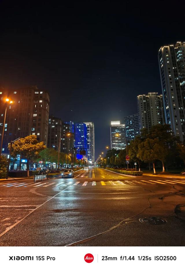 玄戒O1成了？小米15S Pro真能算一台旗舰机