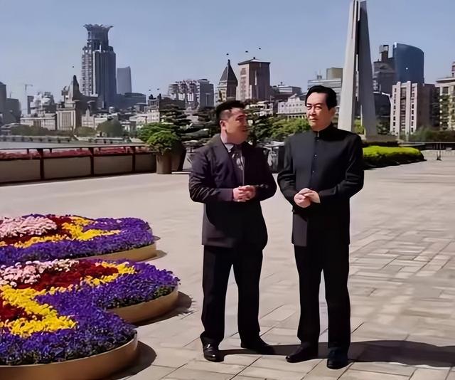 没想到九三阅兵才过去4天，令人担心的事情就在唐国强身上发生了