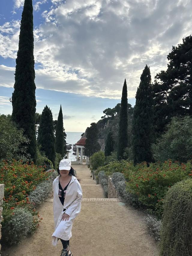 欧洲精英的西班牙浪人计划：圣地亚哥之路