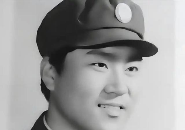 包养多名情妇，生下11个私生子，75岁还在潜逃要生娃！他是谁？