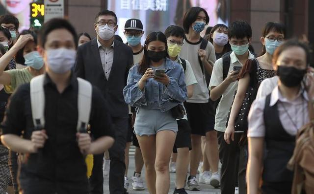 回台北直接扣押？洪秀柱返程专机已落地，然而国台办早就把话挑明
