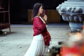 老祖宗说“烧香不许2愿，拜佛3不求”，这些愿望不实现，还被惩罚图片