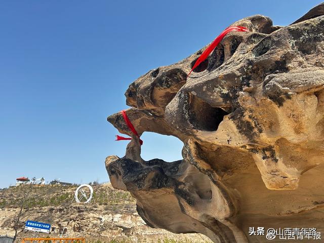 品吕梁山药蛋派美食 邂逅全域旅游好风光