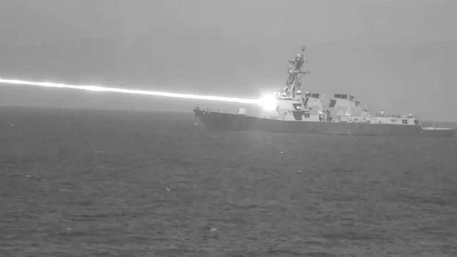 中美日激光武器射程对比：美国8000米，日本1200米，中国让我意外