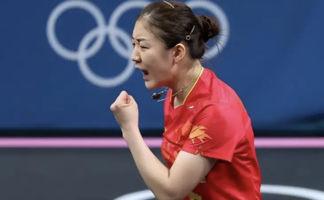 人民日报1天3次点名陈梦，“真实处境”暴露，李隼的话有人信了