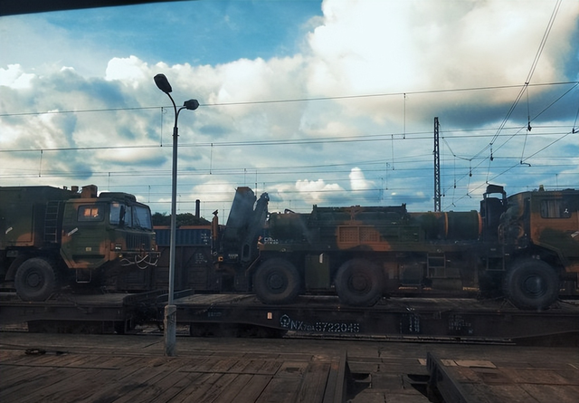 1100亿砸锅卖铁，以色列拼了，誓要斩断美国“狗链”，中东要乱套