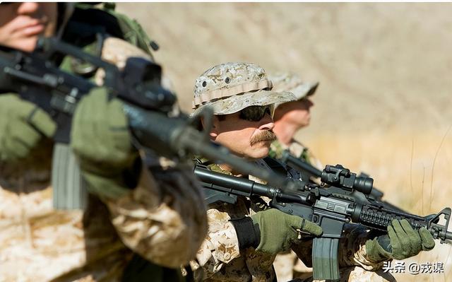 泽连斯基急催“续命钱”！继续打钱才能再战两三年，欧盟吵翻