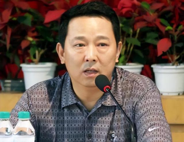 中国首位被注射死刑亿万富翁，临死前挣扎：我捐495亿，饶我一命