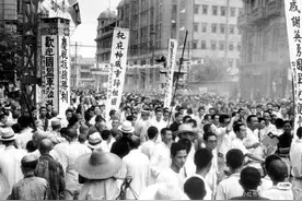 中國慶祝抗戰勝利的喜人場面: 透过这些照片让我们重温胜利的喜悦图片