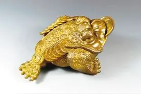 金蟾缘何仅有三足？当真如您所想象那般？摆放方式究竟正确与否？图片