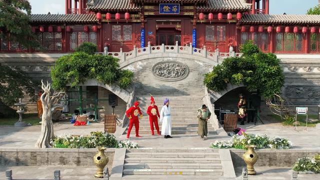 乡宁戎子酒庄夜游嘉年华璀璨启幕西游IP赋能文旅融合新标杆