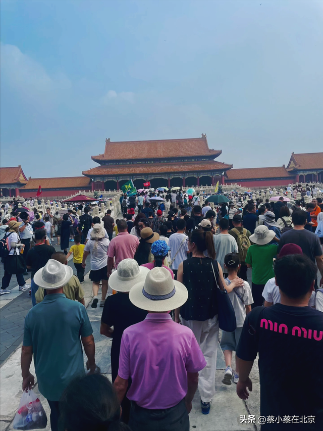 2025年7月16日，北京故宫发生的真实现场排队场景，大家看看吧