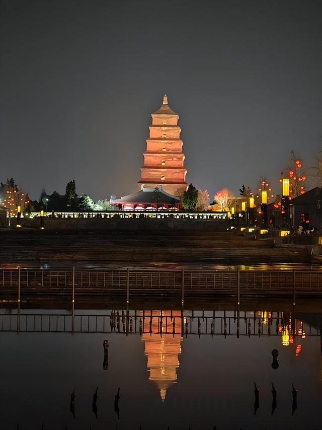 30多年的老西安掏心窝子提醒你：千万别去大唐不夜城，太扎心