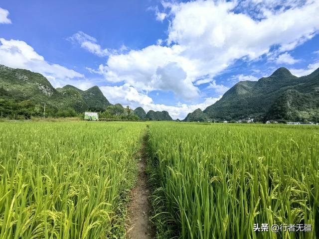 多彩贵州自驾游之黔西南州兴义篇：万峰林与马岭河峡谷的山水交响