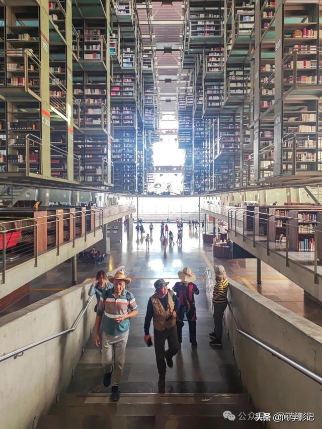 墨西哥城见闻：三文化广场和悬浮图书馆