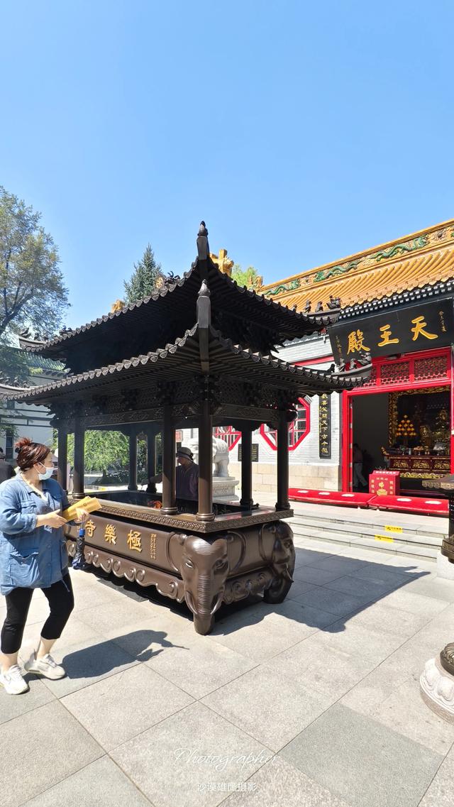 游览哈尔滨极乐寺侧记