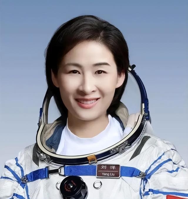 航天女英雄刘洋：结婚8年未生子，回地面后销声匿迹，如今怎样？