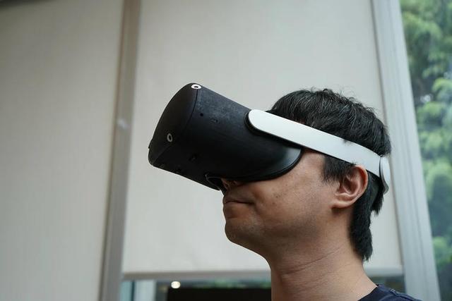 Meta高调公布旗舰原型机，VR设备有望通过“视觉图灵测试”？