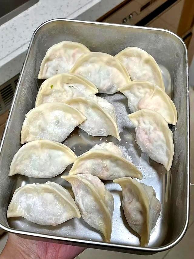 入伏吃饺子！3个馅是首选，补钙补钾，清爽鲜嫩，一口一个真解馋