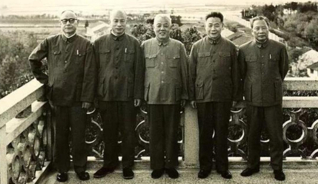 78年他调任北京市委书记，对华国锋抱怨：我到天津屁股还没坐稳