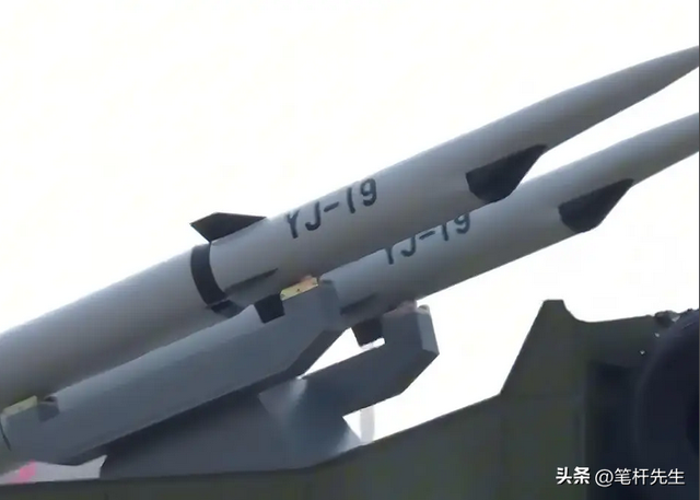 别再只看吨位！福建舰颠覆海战的真相：体系化打击才是王牌