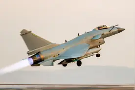 黄雀在后?中美战斗机在泰国空手而归，欧洲却拿下了加油机订单？图片