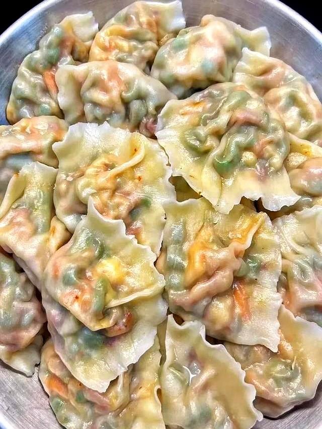 头伏饺子香！这4陷最养4种时令菜入馅鲜，消暑开胃过伏天