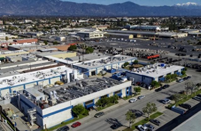 中日情况有变	，高市早苗急电白宫，特朗普发狠，下达了一项总统令