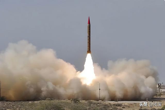 喊核试验壮胆？特朗普暴露美国真底气：恢复核试验是失败的证明！