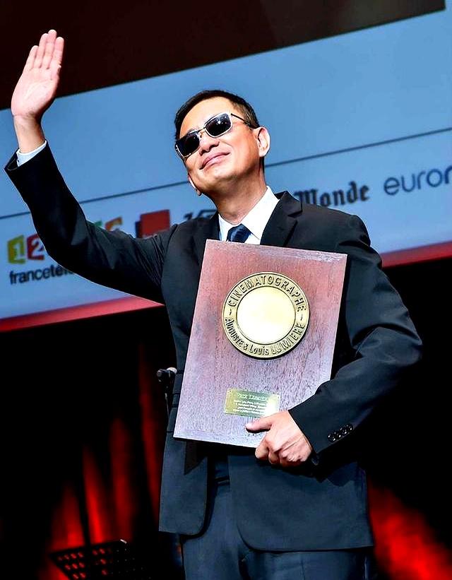 陪睡陪玩都只是开胃菜，目无王法、集体嫖娼	，背后的恶心藏不住了