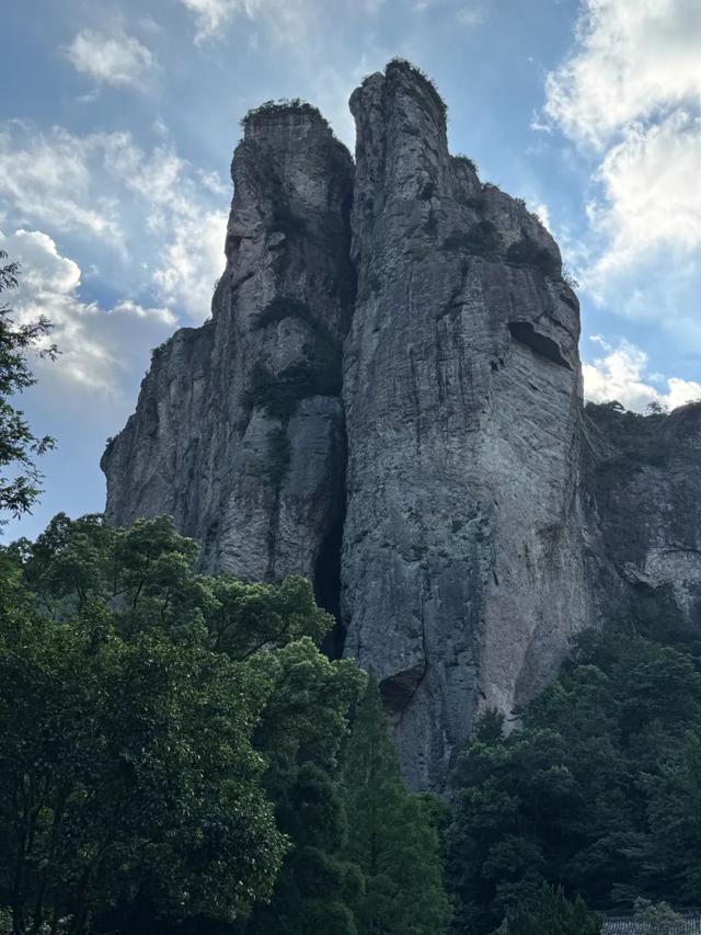 徒步三山五岳：浙江雁荡山！