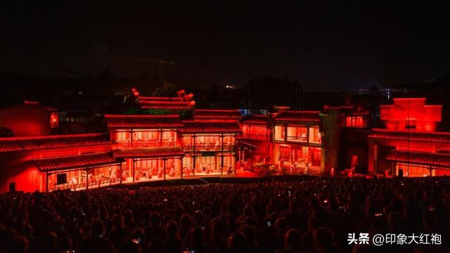 张艺谋在武夷山种了棵“浪漫树”——印象大红袍的浪漫永不打烊！