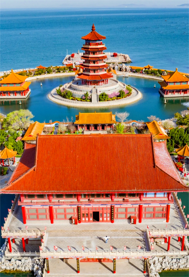 山东这座宝藏小城，坐拥中国四大名楼之一！苏轼、秦始皇都为它打call！