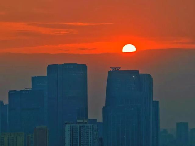 来赏秋分“悬日”！丰台绝美夕阳，太浪漫了——