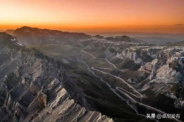 中国最美自驾路“江迭公路”：眼睛在天堂灵魂在路上