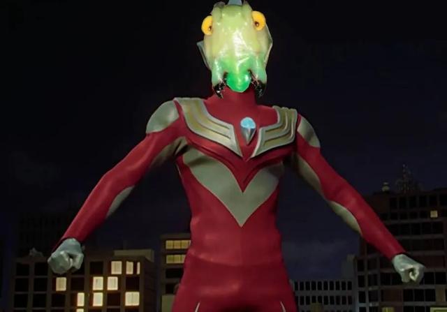 “蝈蝈吐丝织网”视频火了！但它其实不是蝈蝈，还和奥特曼有关…