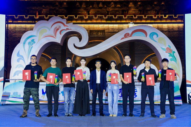 16省区市共启“丝路文旅新媒体共创计划”2025年文旅创作者大会