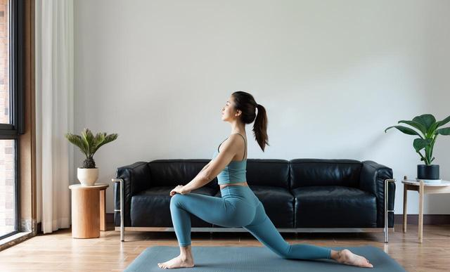 人到50岁	，最好的运动不再是跑步游泳，也不是瑜伽太极