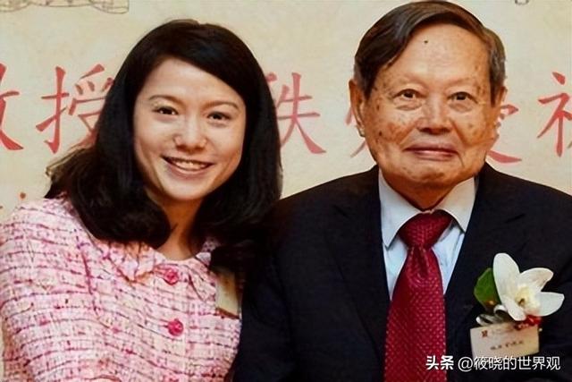 生日才过完17天，103岁杨振宁辞世，生前在翁帆庆生照里开怀大笑