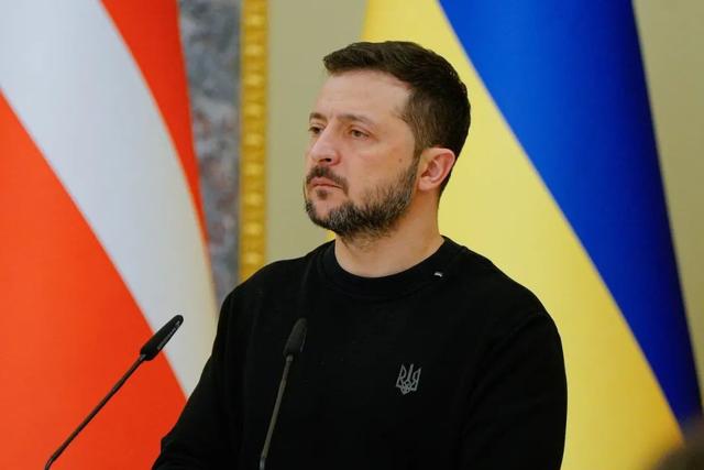 库存告急仍强攻！普京用9M729导弹轰乌基础设施，乌紧急求援欧美