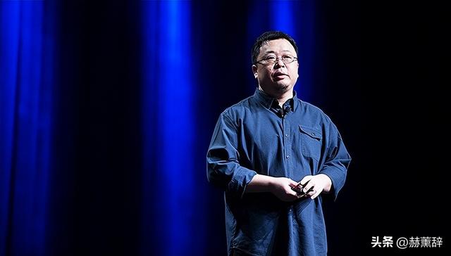 贾老板还是吃了墨水的亏？西贝事件第5天：新华社一句话高下立现