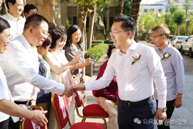 【陕西】康国光:贺孙天才老师三亚领奖