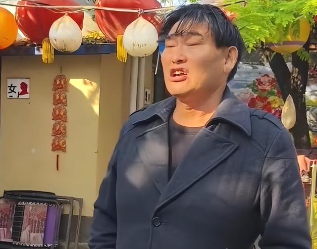 呆呆妹也没想到，杀猪宴结束才1天	， 一家人已走上了大衣哥的老路