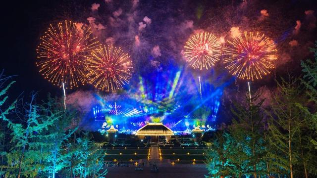 清凉特惠狂欢，尼山孔明灯秀点亮浪漫夏夜！